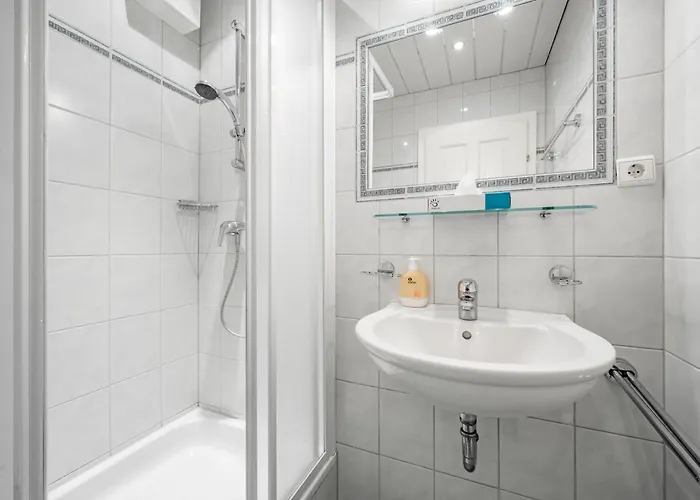 Апартаменти Appartmenthaus Dekupi's *