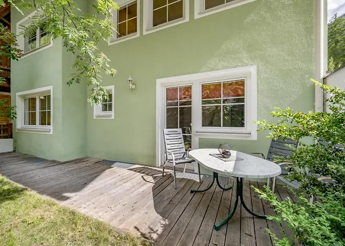 Appartmenthaus Dekupi's *